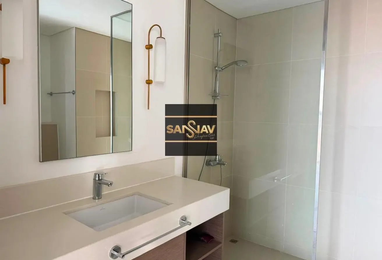 2BR Apartment with Water View in Dubai Creek