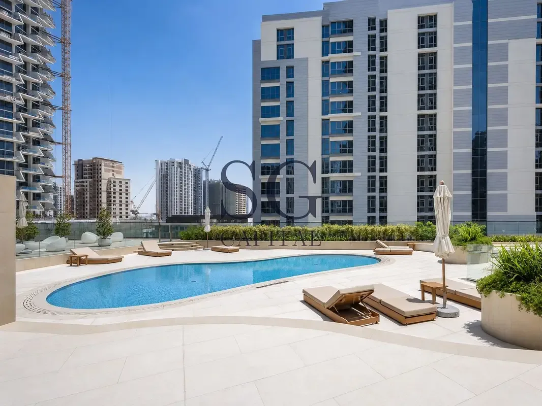 Luxury Smart Home | Private Jacuzzi | Fully Furnished