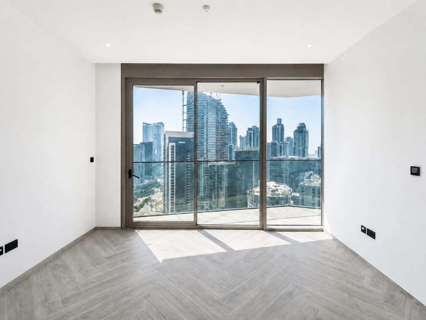 High-Floor 1BR | Canal Views | Ready to Move In
