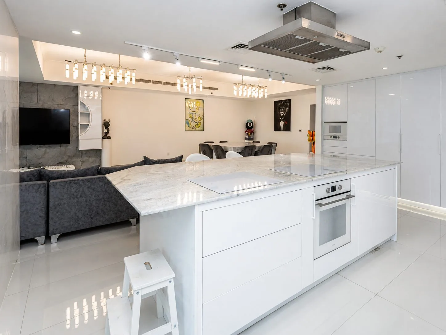 Fully Renovated 4BR | Custom Layout | Family Home