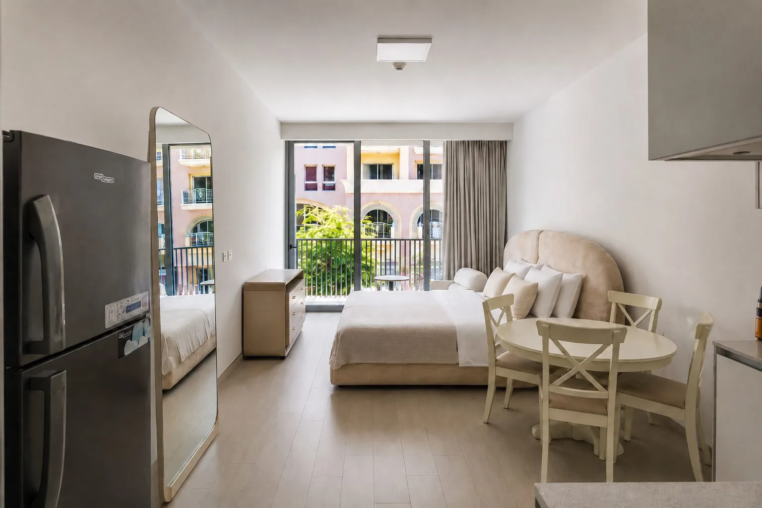 Bright and Smart Layout | Ready to Move