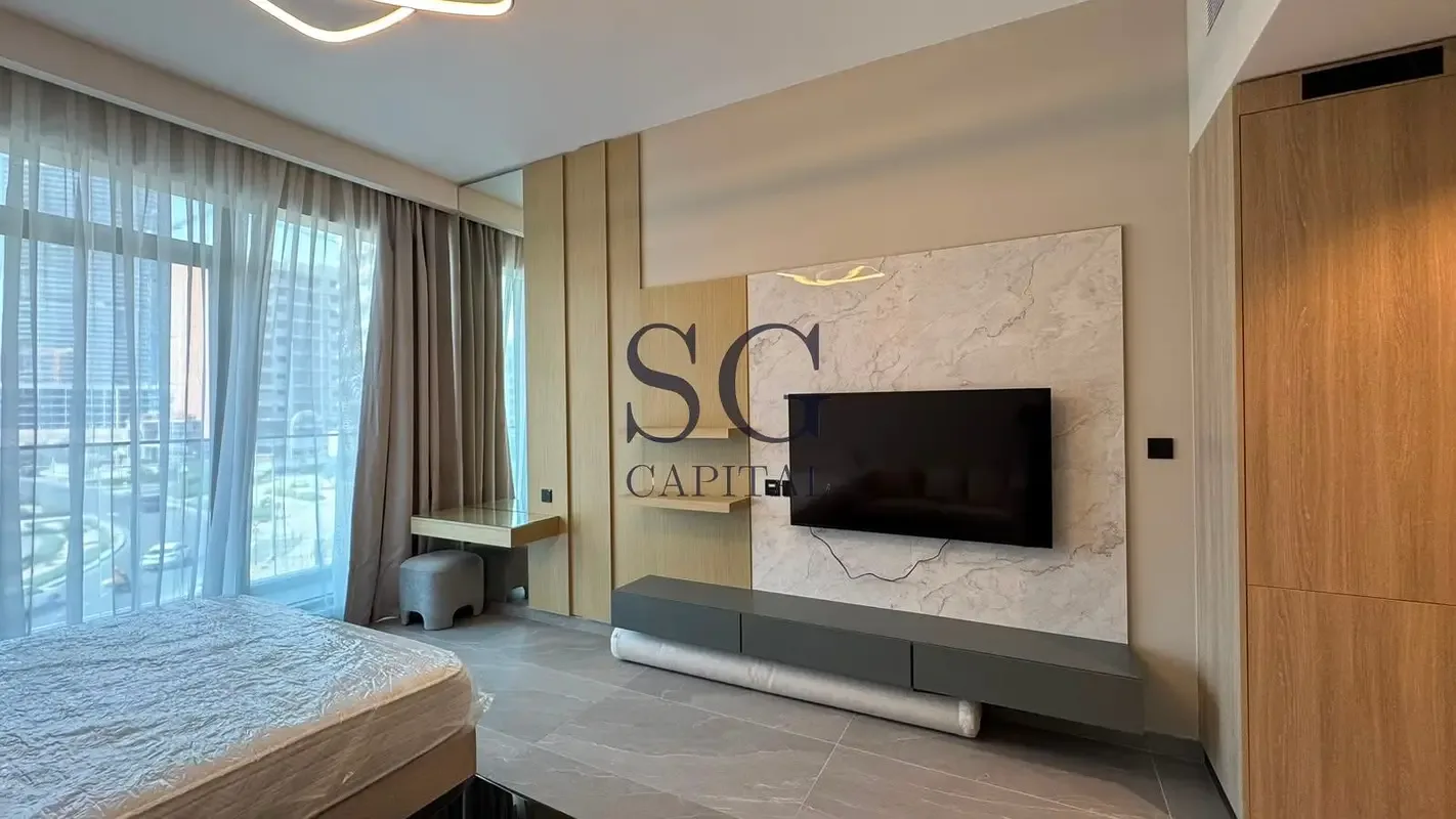 Fully Furnished Studio | Park ViewS | BrandNew