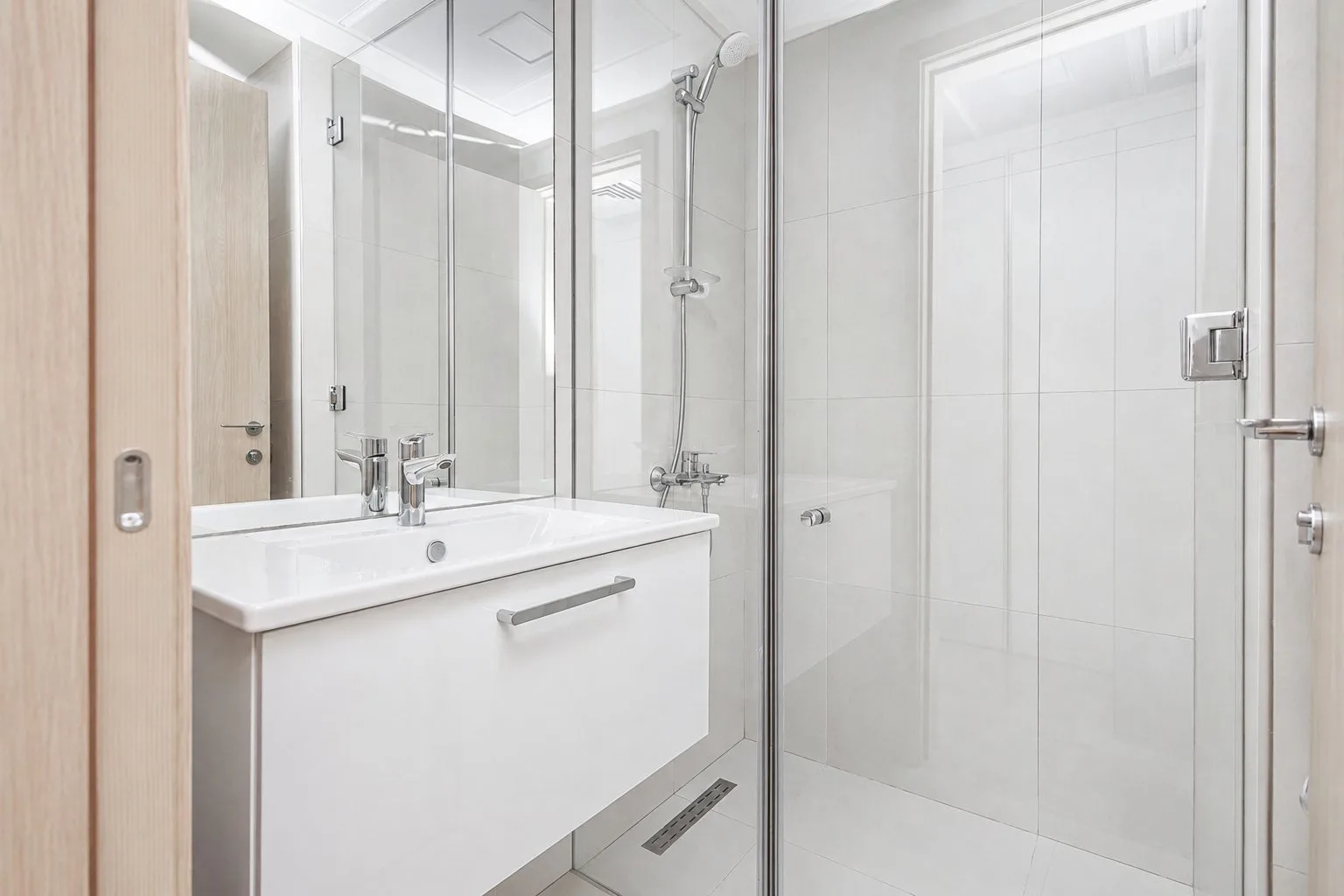 Bright and Smart Layout | Ready to Move