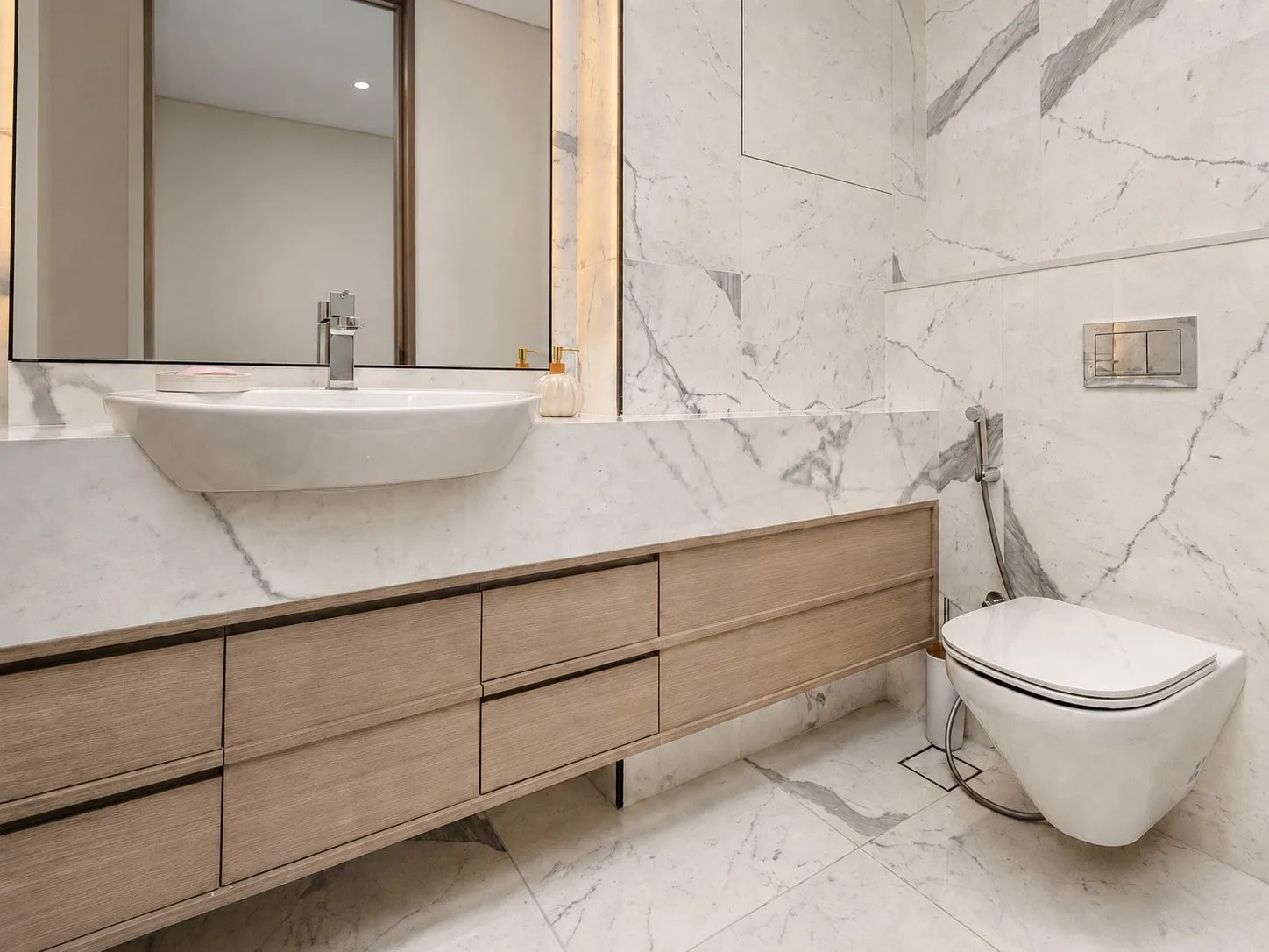 Ultra Luxury 2BR | Fully Furnished | Ready to Move