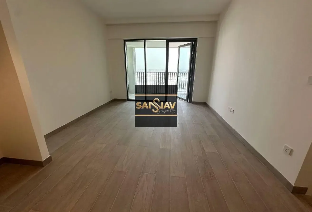 Multiple Cheques | Private Beach Access | High floor