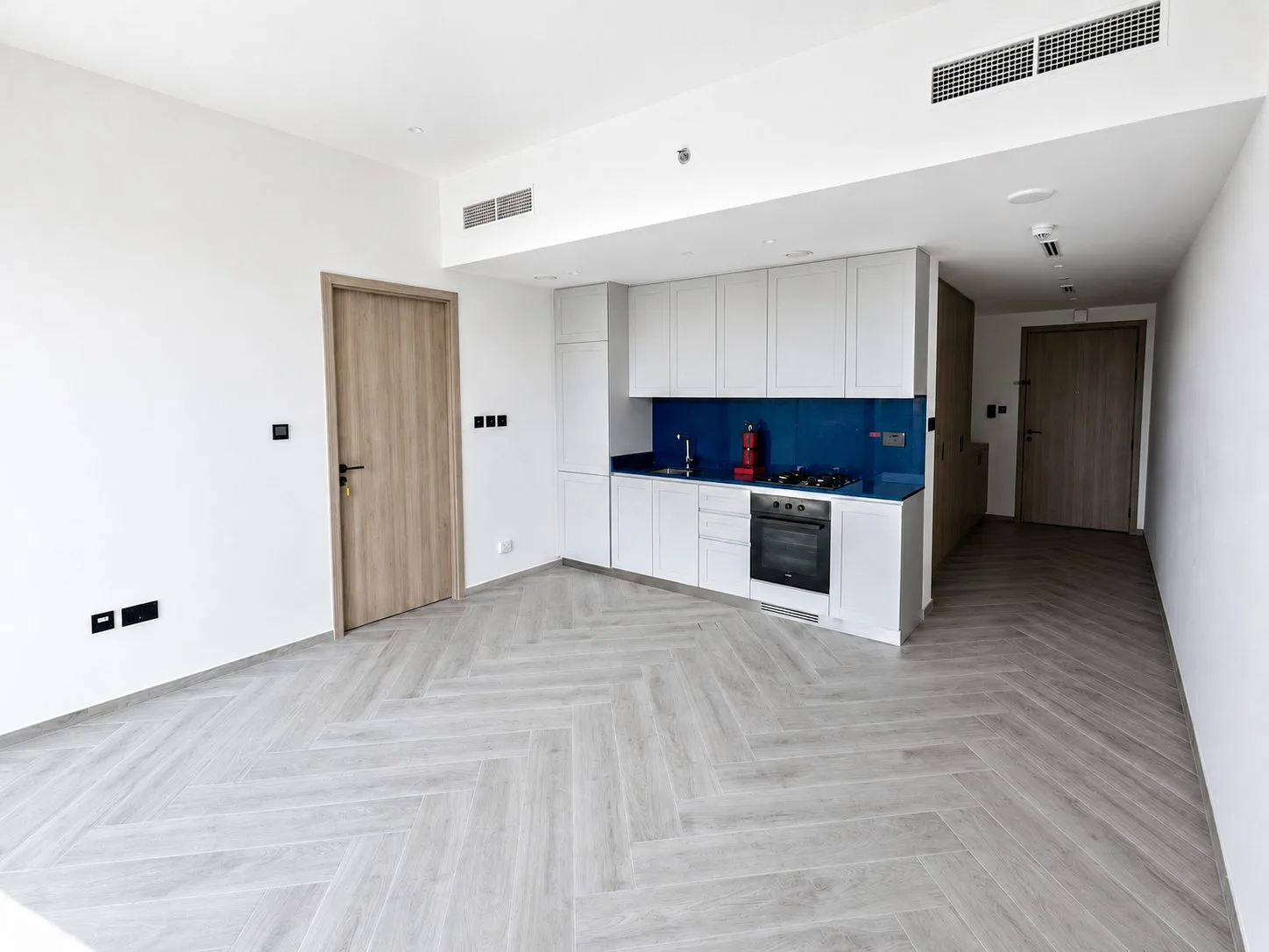 High-Floor 1BR | Canal Views | Ready to Move In