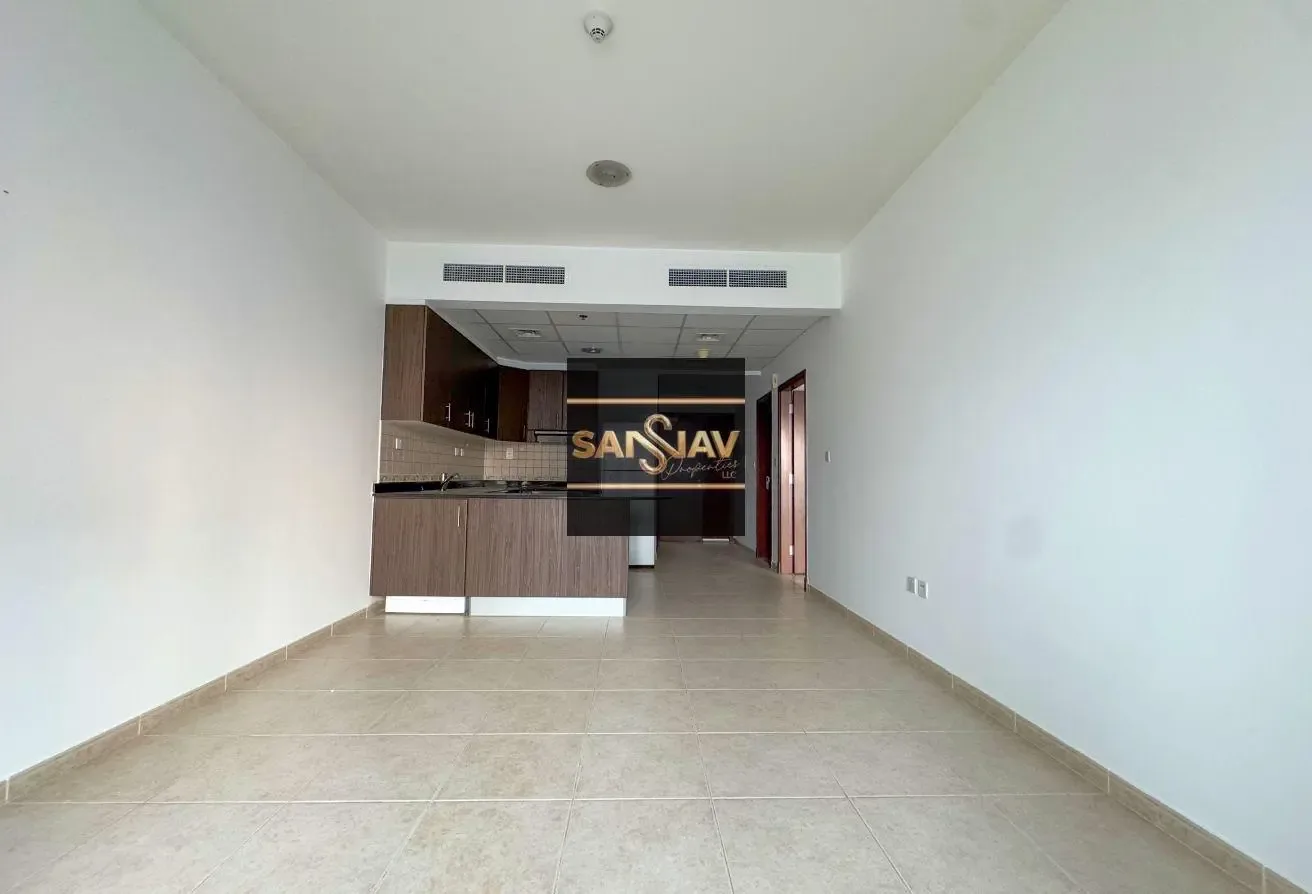 Spacious 1 Bedroom Apartment in Elite Residence