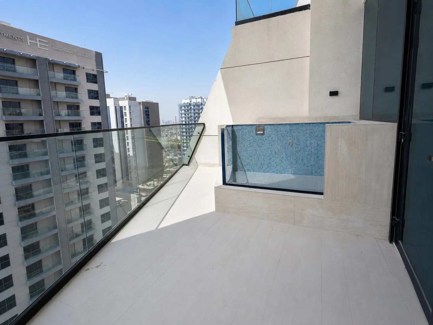 Luxury Smart Home | Private Jacuzzi | Fully Furnished