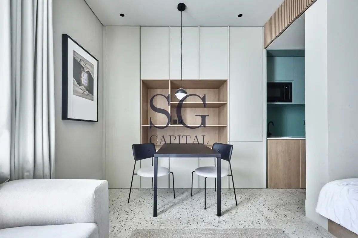 Stylish & Modern Furnished Studio | Skyline Views
