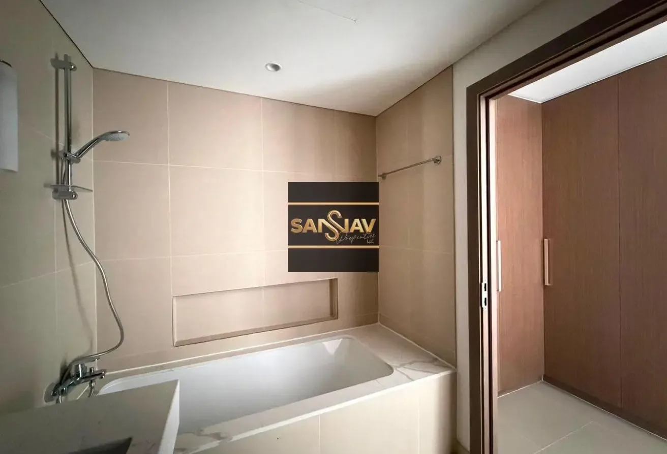 2BR Apartment with Water View in Dubai Creek