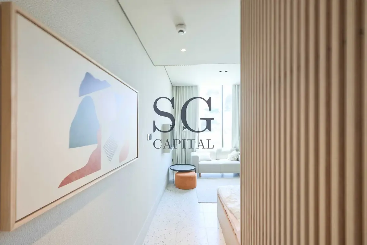 Stylish & Modern Furnished Studio | Skyline Views