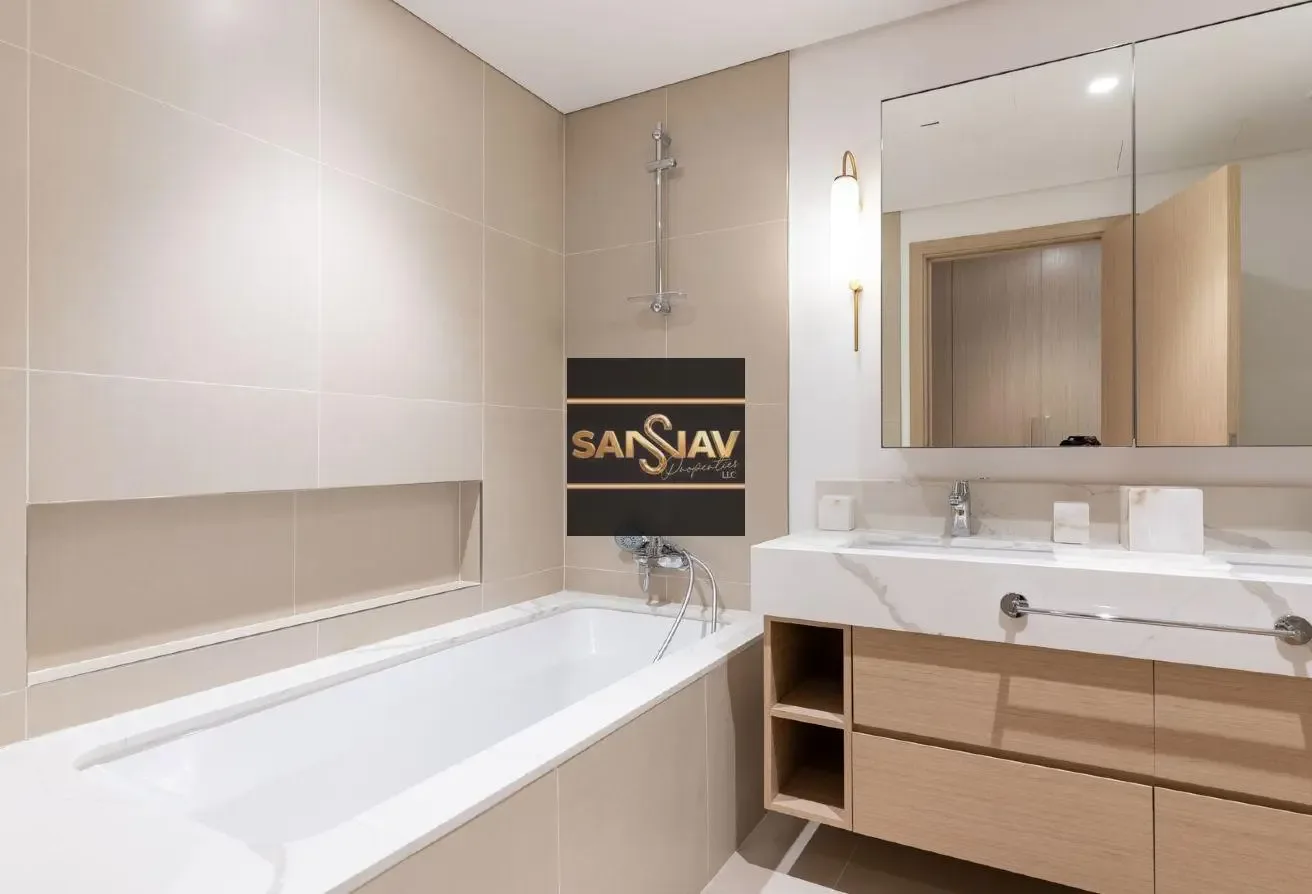 Fully Furnished | Downtown Views | Vacant