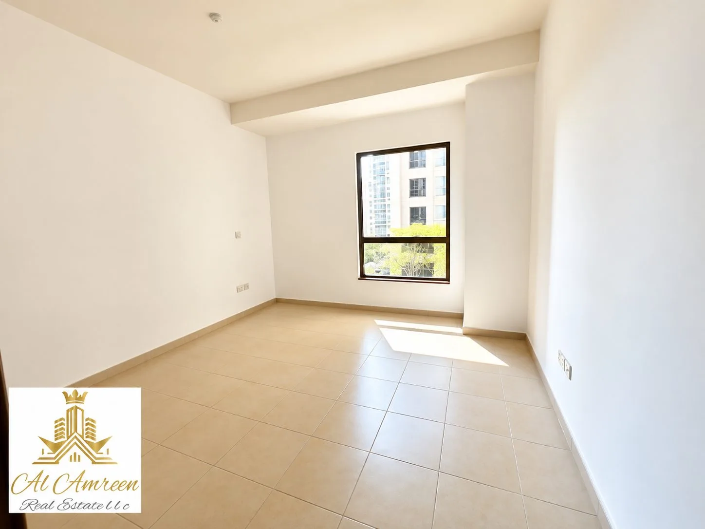 3BR + Maid | Beachfront Living | Partial Sea & Pool Views | Amwaj 4