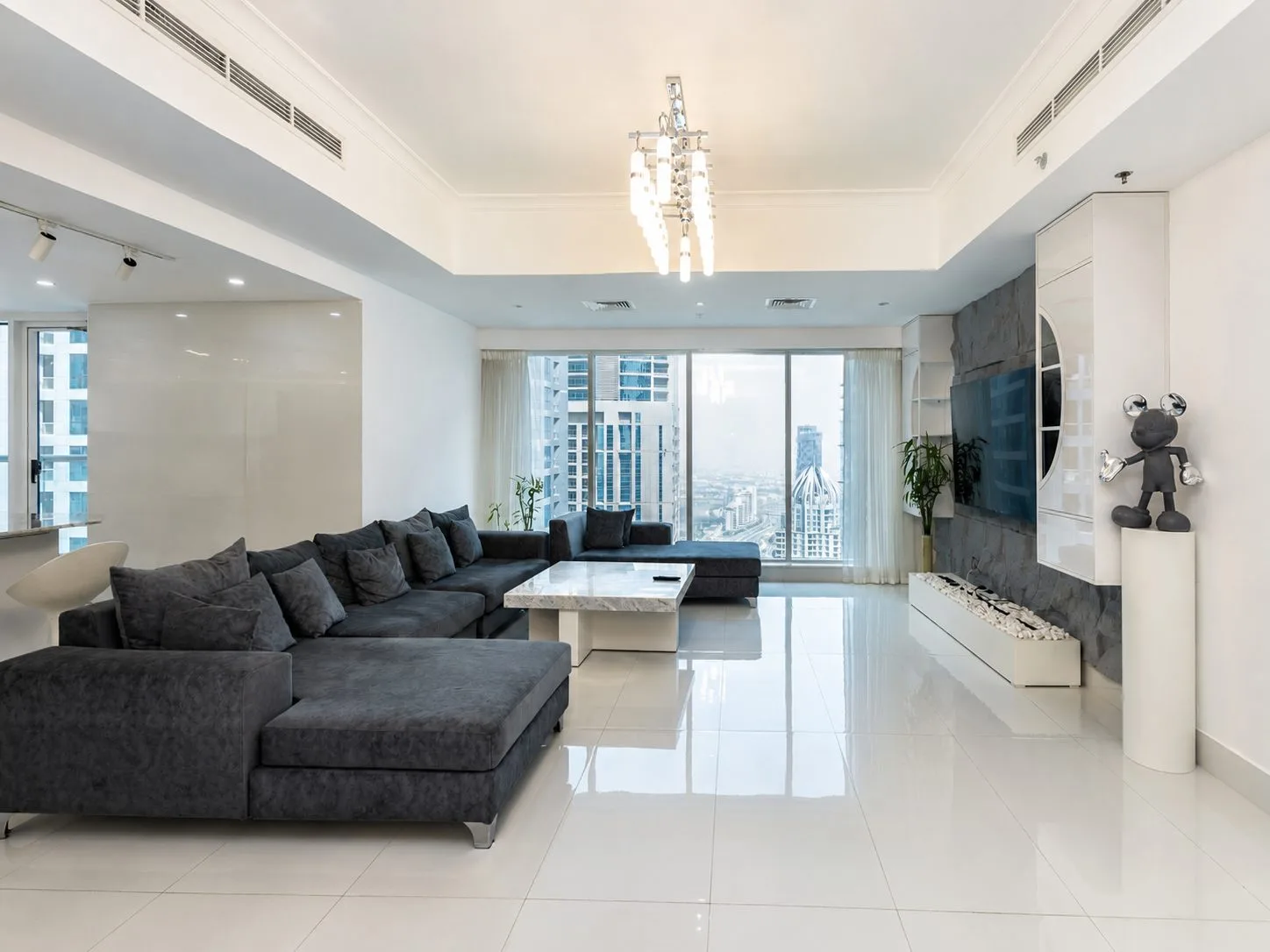 Fully Renovated 4BR | Custom Layout | Family Home