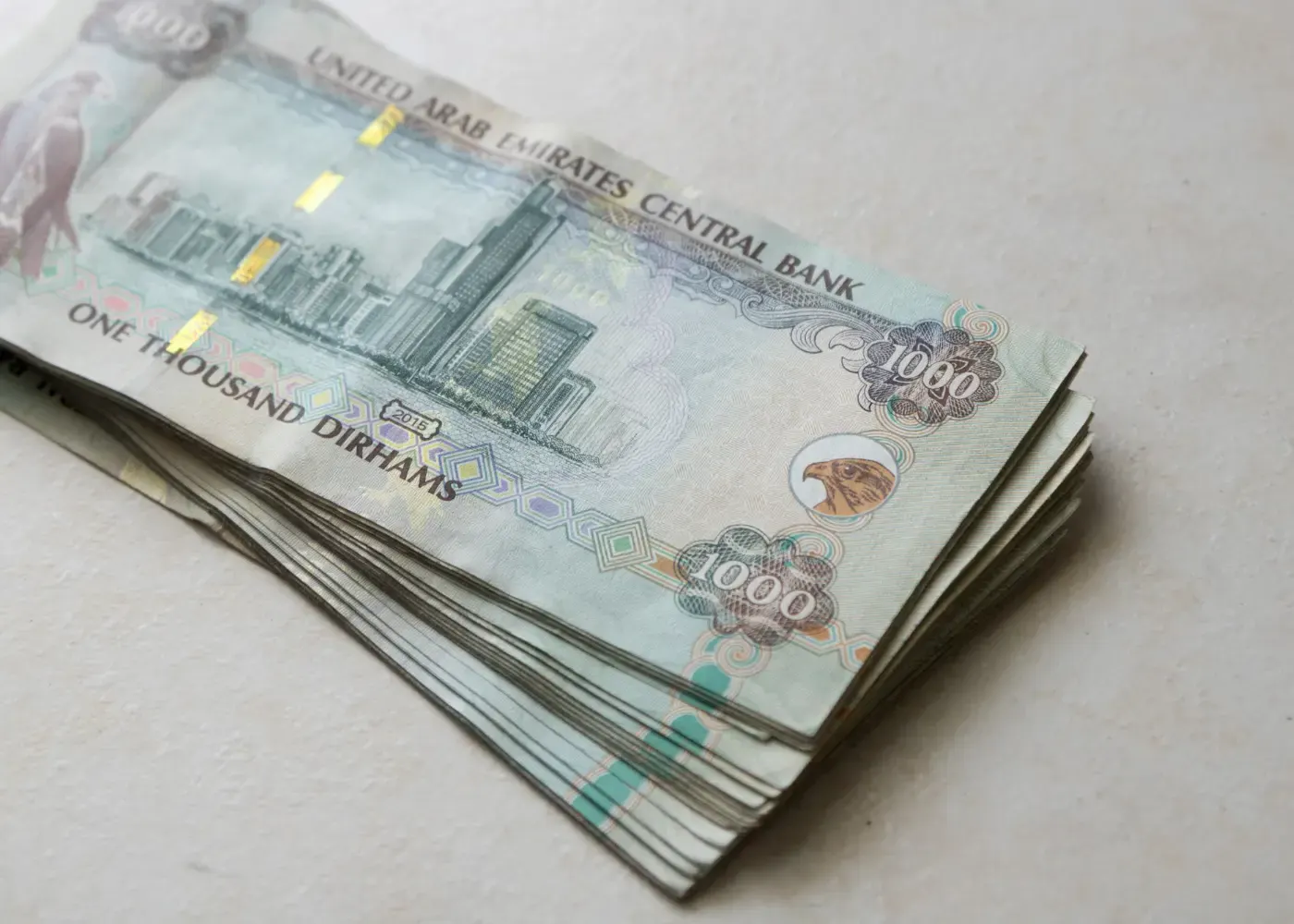 ودائع ورسوم الإيجار في دبي عام 2026 | دليل تكاليف المستأجر